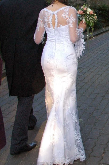 Suknia ślubna kolor biały