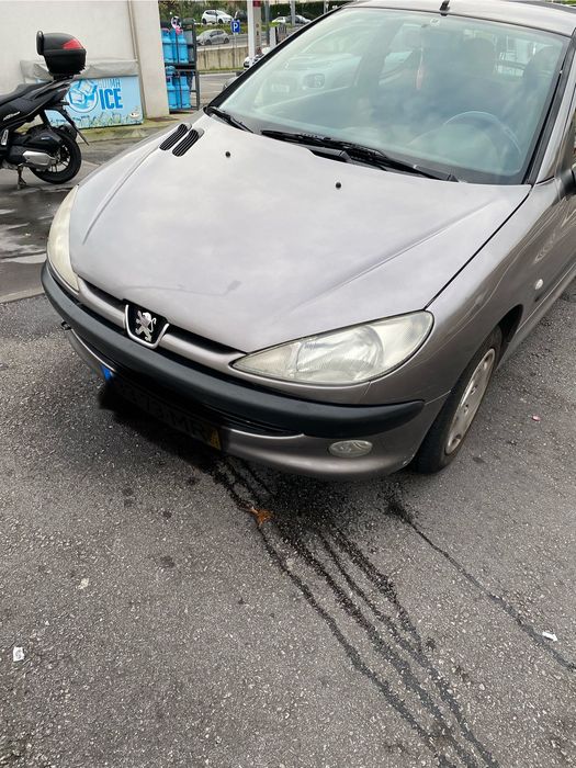 Peugeot 206 de 99.