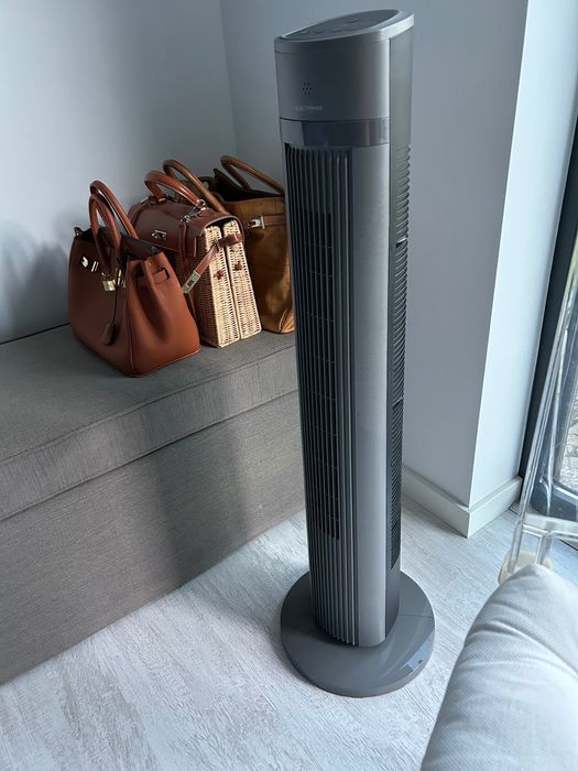 4 ventiladores de coluna vertical com comando à distância