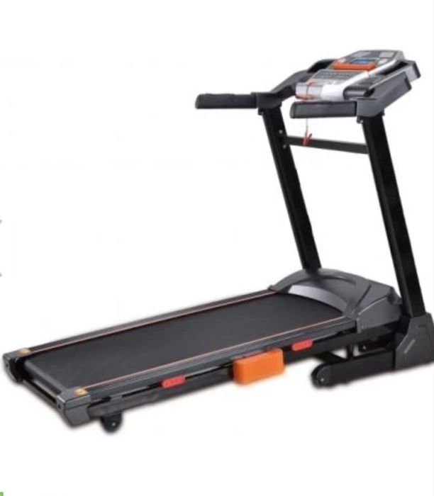 Продам беговую дорожку EnergyFIT 5530ВС ) в отличном  состоянии