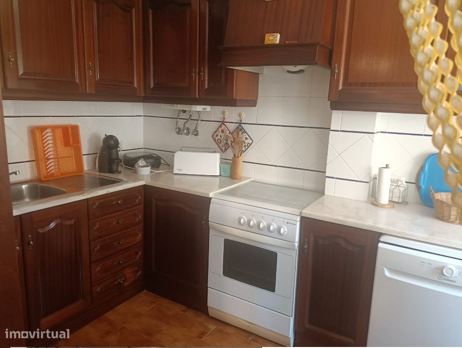 Apartamento T1 - Mobilado