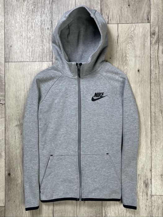 Nike Tech Fleece кофта 147-158 см 12-13 лет подростковая спортивная