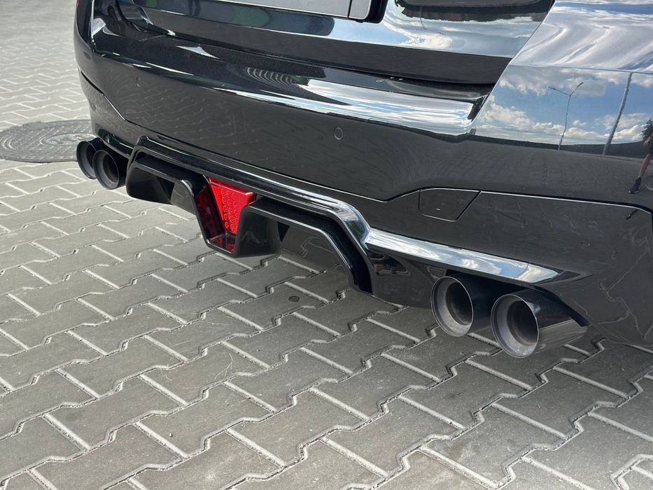BMW G30 M550i 2022