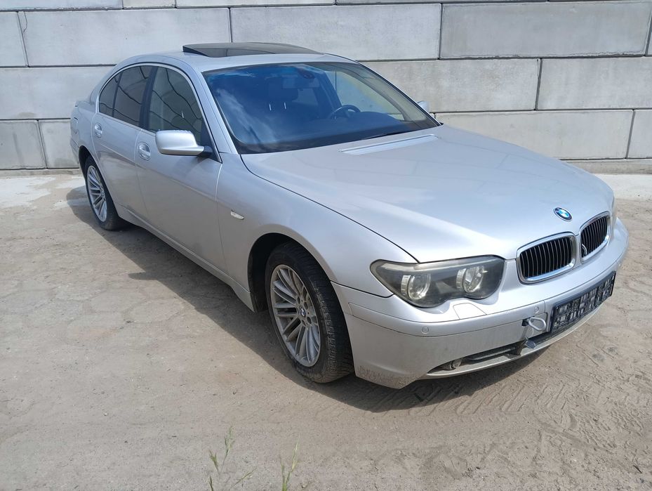 BMW serii 7 E65 - Auto na części