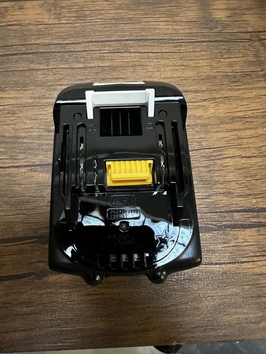 Bateria Makita BL1850B 18V 5.0Ah – NOVA