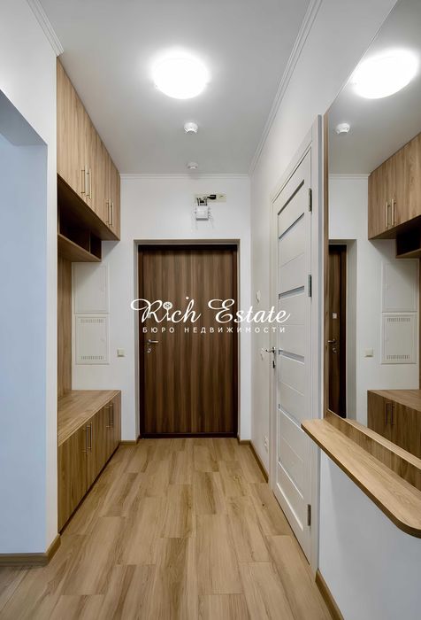 ЖК Варшавський Плюс Європейського Союзу (Правди) 49 Retroville