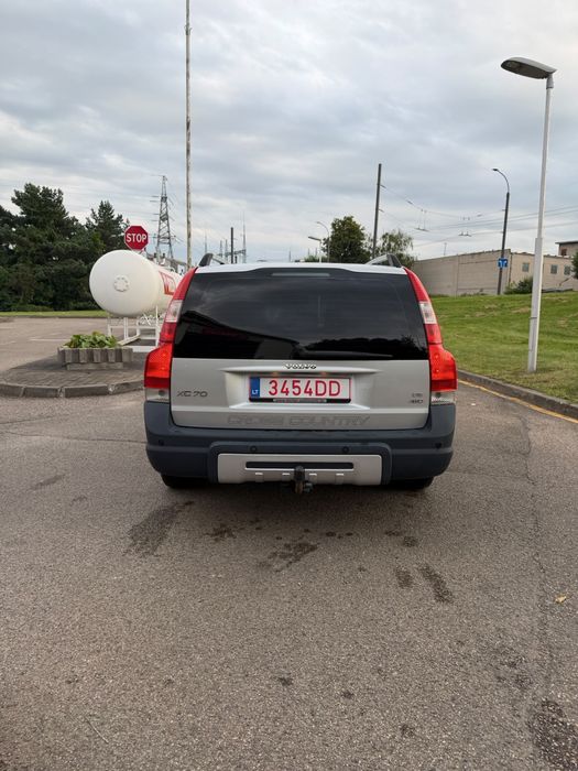 Volvo XC70 2.4D 2006 год 4WD