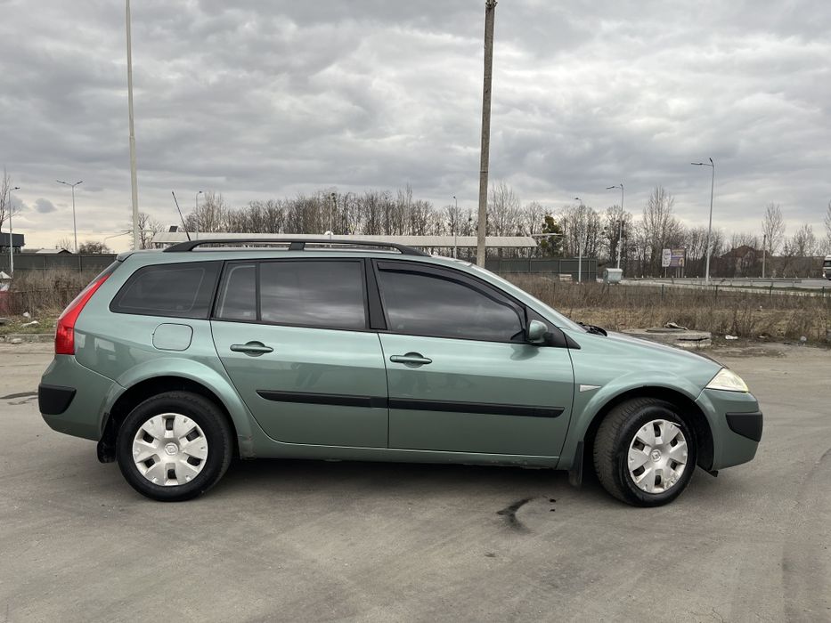 Продам Renault Megane 2 1.6 уневерсал