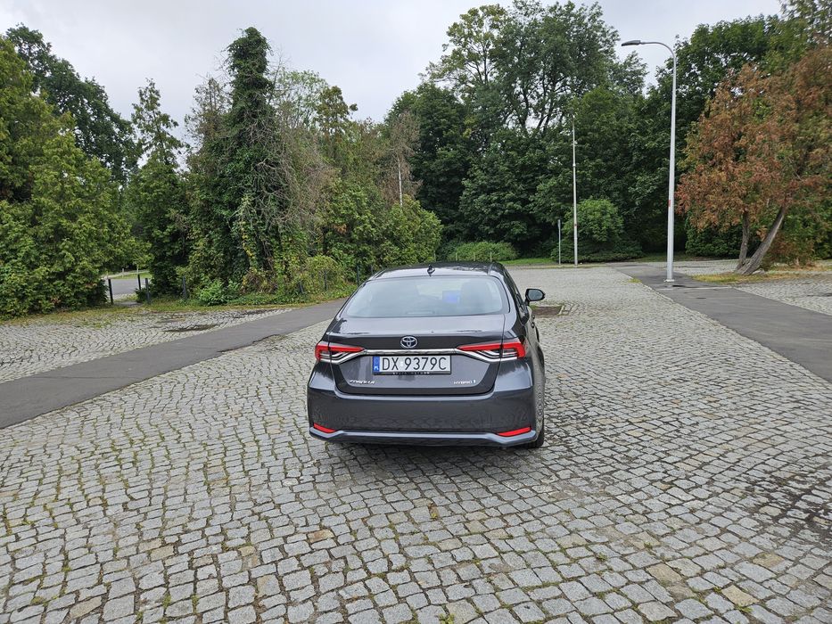Do wynajęcia Toyota Corolla 1.8 hybrid, 2023 r.