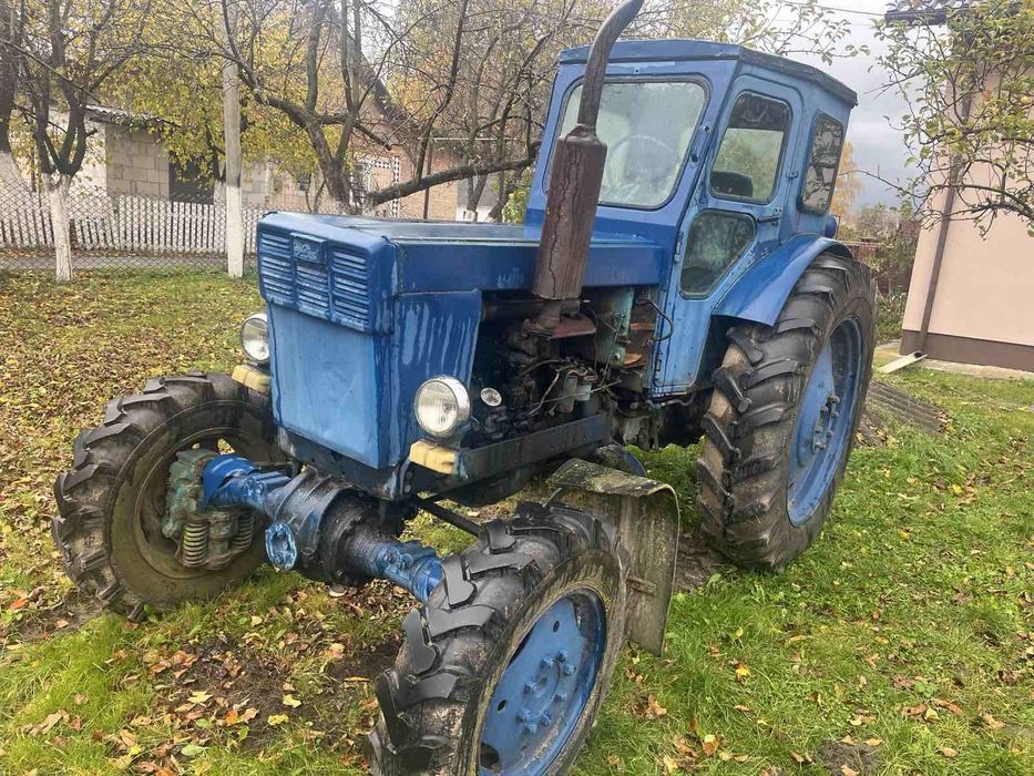 Трактор ЛТЗ Т-40АМ