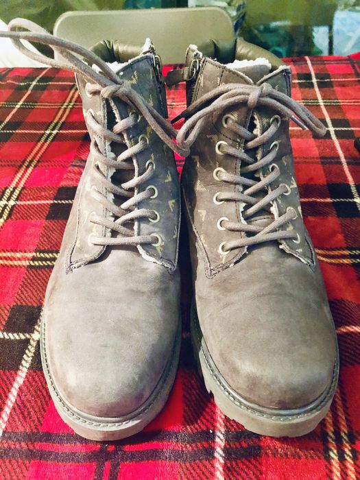 Botas Armani Novas 39