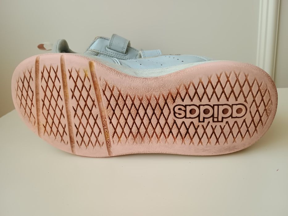 Buty dziewczęce adidas