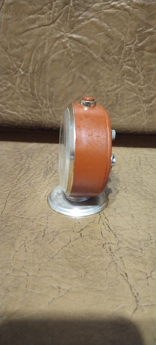 Настільний годинник  Слава