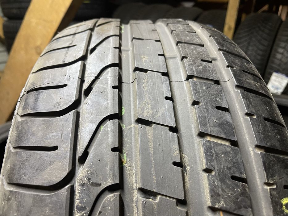 Шини літо стан нових 255/45R18 PIRELLI Pzero 4шт