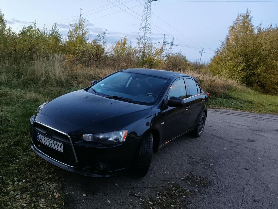 Mitsubishi Lancer