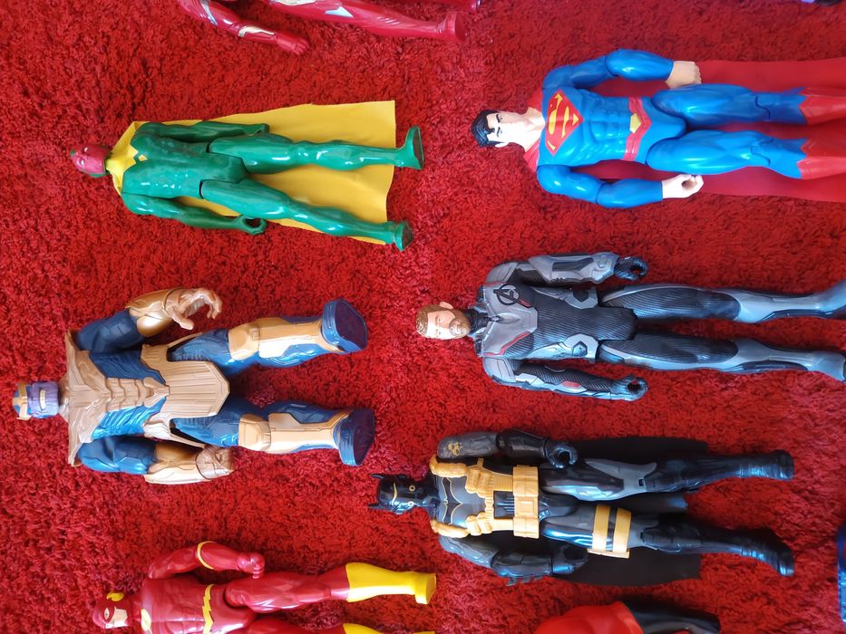 Bonecos super heróis