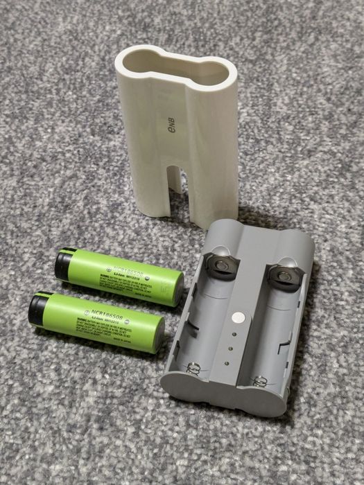 Павербанк на 18650 зарядний пристрій