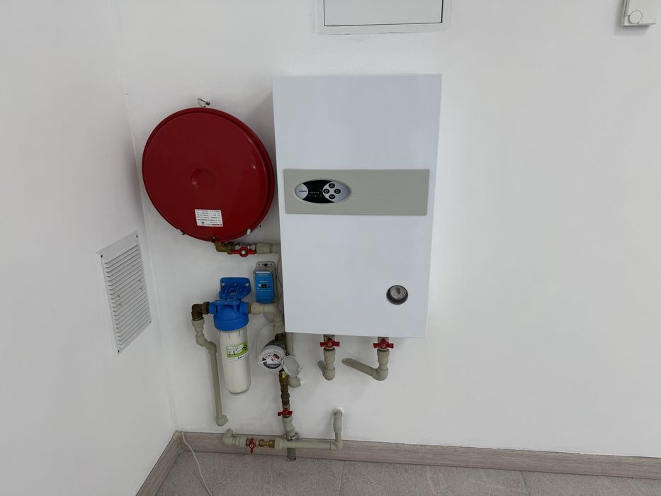 Комерційне приміщення на Куліша 66 кв м