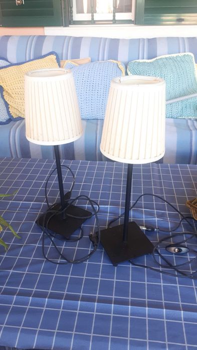 2 Candeeiros de mesa Ikea