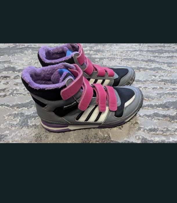 кроссовки Adidas