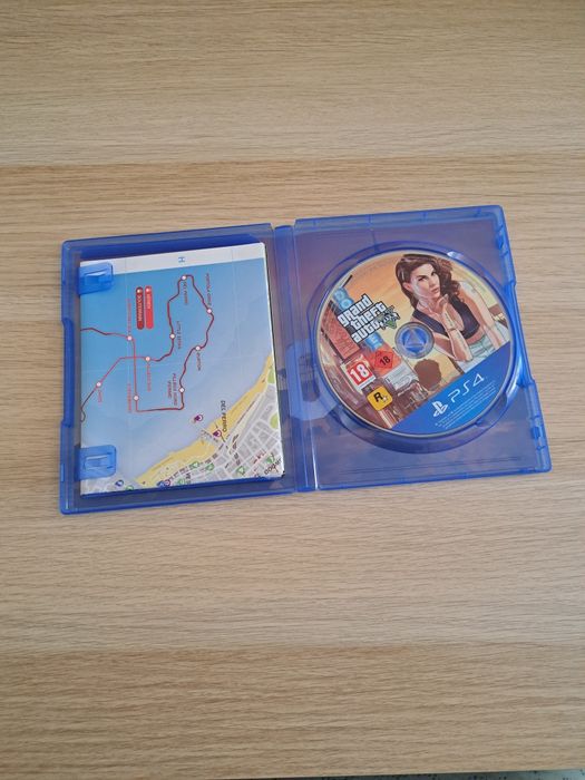Jogo GTA 5 Playstation 4 PS4 com Mapa