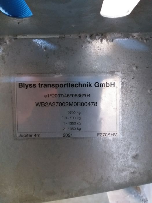 Atrelado p/ carros 400×210cm Blyss 2700kgs