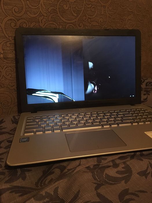 Продам ноутбук б/у: 3 000 грн. - Ноутбуки Чернівці на Olx