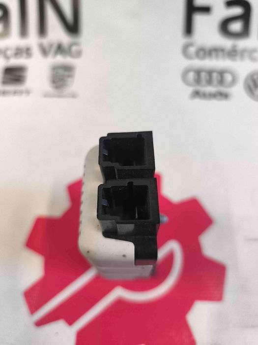 Amplificador de Antena VW GOLF VII 1.2 TSI (63 kW / 86 cv) [08.2012 - 03.2017] 5Q0035570 (OEM)