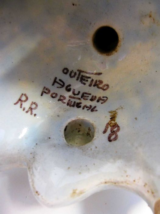 lindo castiçal vintage em faiança Outeiro Agueda, assinado R.R.