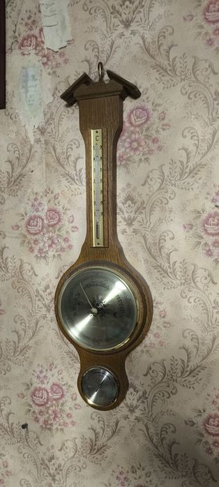 Вінтажний барометр з термометром та гігрометром – прикраса інтер’єру