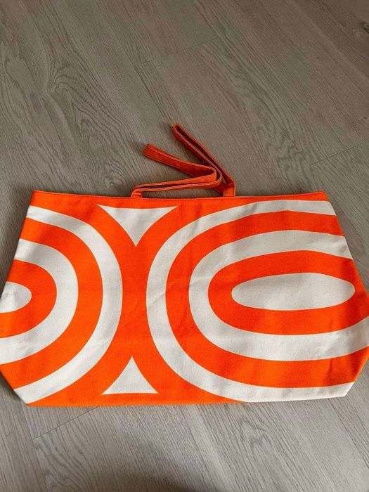 Продам пляжну сумку кларанс