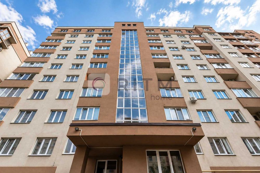 Продаж 2-к. квартири з кухнею-студією в ЖК Добра Оселя.