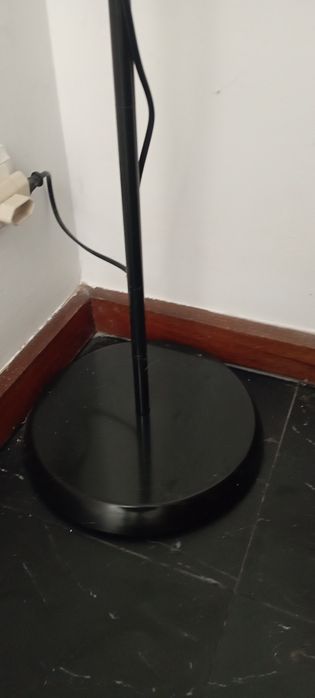 Vendo candeeiro de pé IKEA