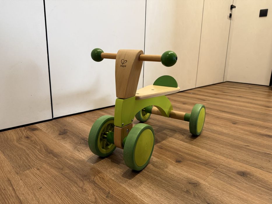 Беговел Hape (монтесорі)