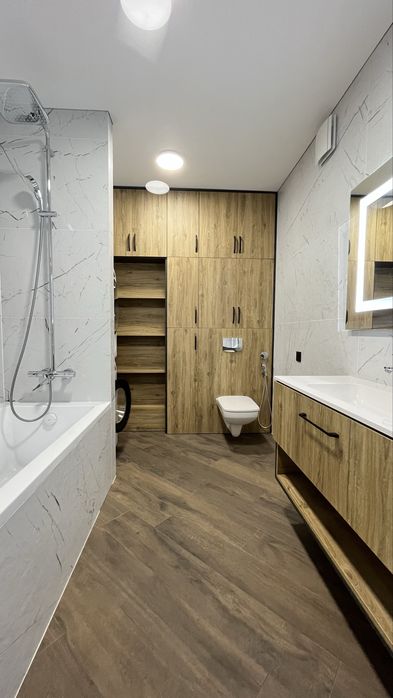 Ексклюзивна, дизайнерська квартира, в Новому будинку, Корбутівка