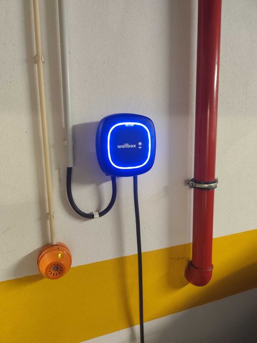 Instalações Eléctricas/ Carregadores para Automóveis