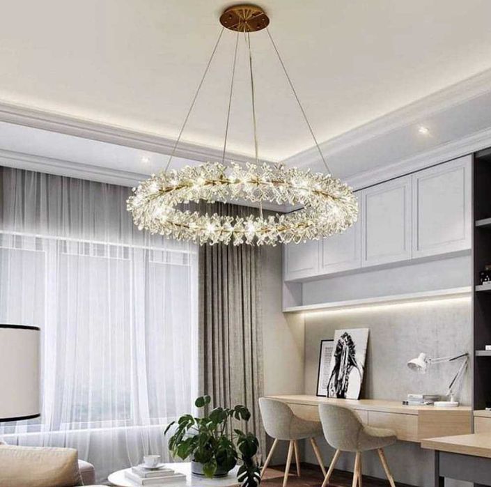 Освітлення люстра, бра, трек, точковий світильник по оптових цінах