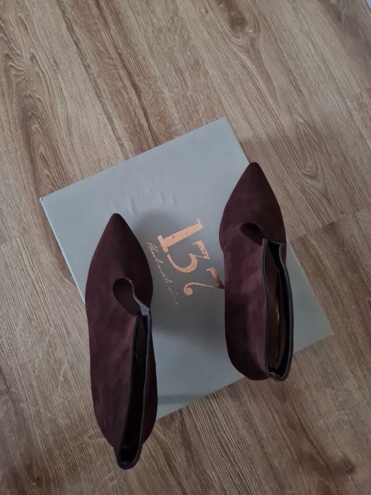 Szpilki skórzane loft 37  NOWE