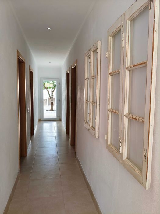 Apartamento T3| Andar de Moradia| amplo, totalmente mobilado e equipado_ ANUAL