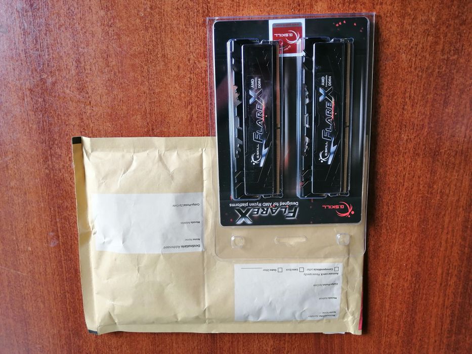 16 GB Memórias Ram DDR4 2400 MHz