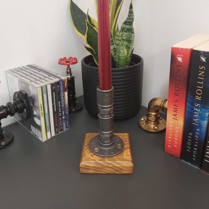 -> Świecznik loftowy, handmade – minimalistyczna dekoracja industrialna - drewno/metal.
