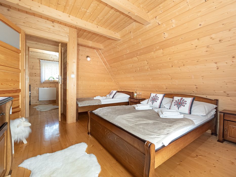 Domki z jacuzzi sauna i kominkiem w górach noclegi
