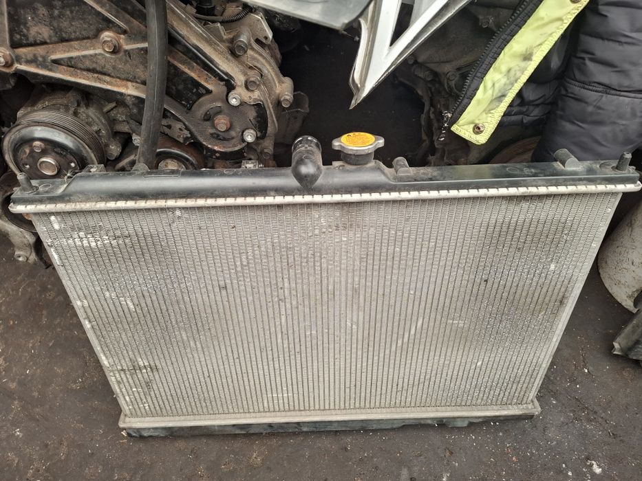 Радиатор основной Mitsubishi Outlander 1 (CU) 2.0 Бензин МКПП