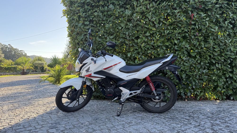 Cb125f | 3978 km