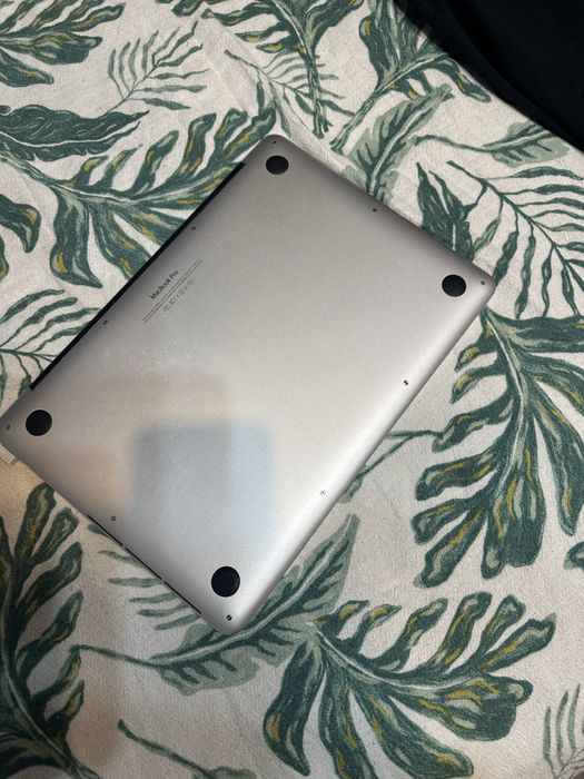 Продається MacBook Pro (Retina, 13-inch, Mid 2014)