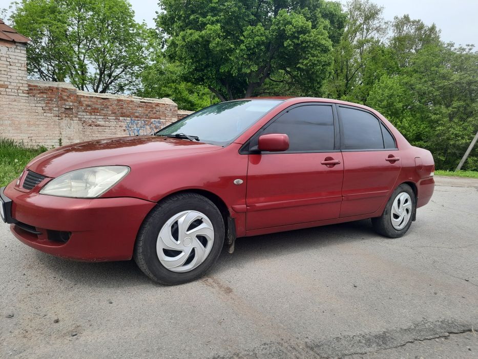 Mitsubishi Lancer