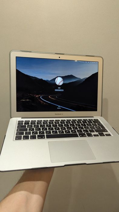 MacBook Air 13インチ　Early 2014　256GB Apple MacBook Air 13 (Early 2014) - スペック、テスト、価格