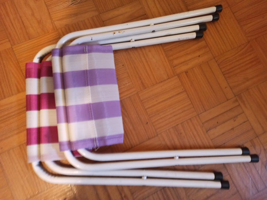 2 cadeiras turísticos