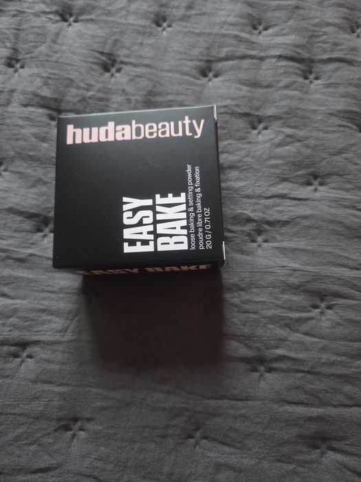 Puder hula w wersji mini