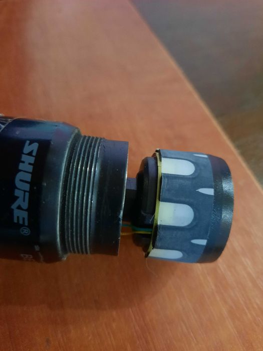 Бездротовий мікрофон Shure BLX24E/SM58-M17